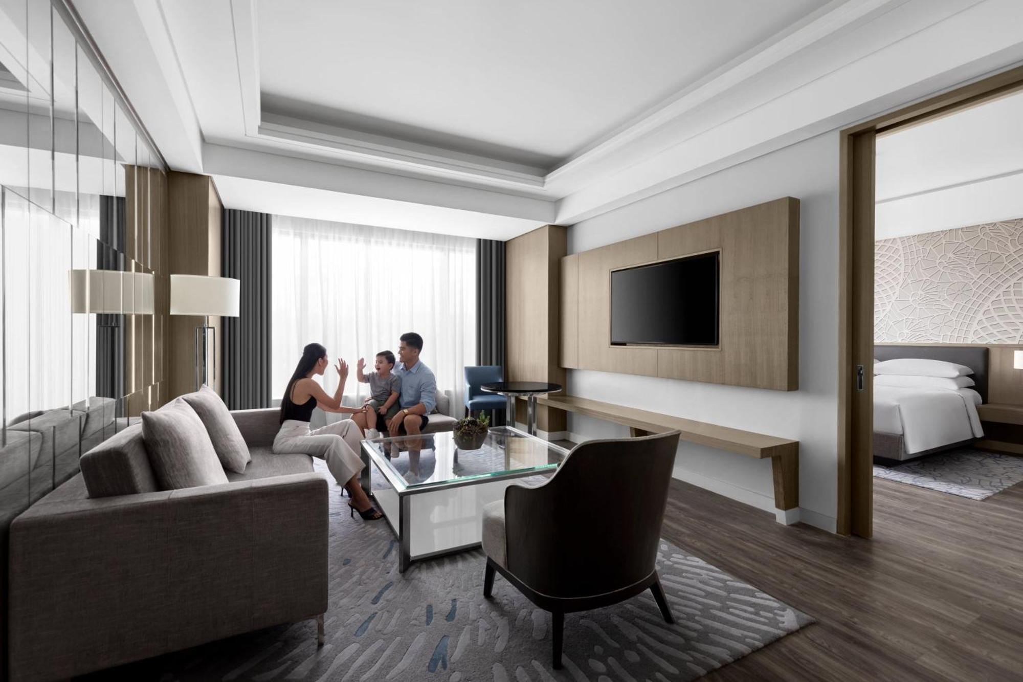 Clark Marriott Hotel Mabalacat Exterior foto